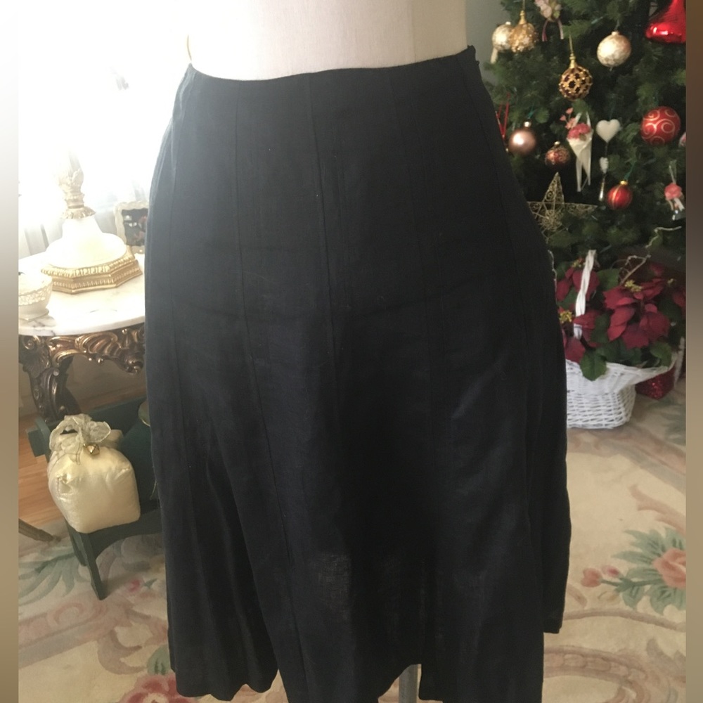 Ralph Lauren lined midi skirt size 8P. C:655-5/28/26